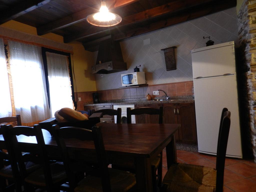 Alojamiento Rural La Rabida 25 Cumbres Mayores 外观 照片