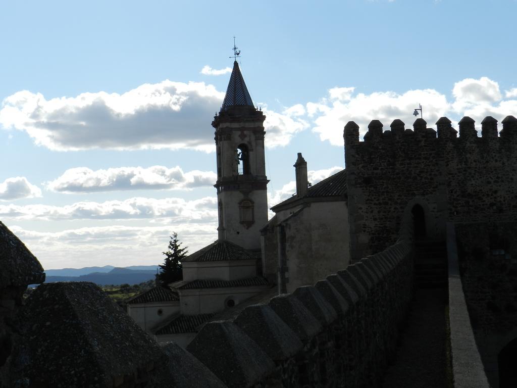Alojamiento Rural La Rabida 25 Cumbres Mayores 外观 照片